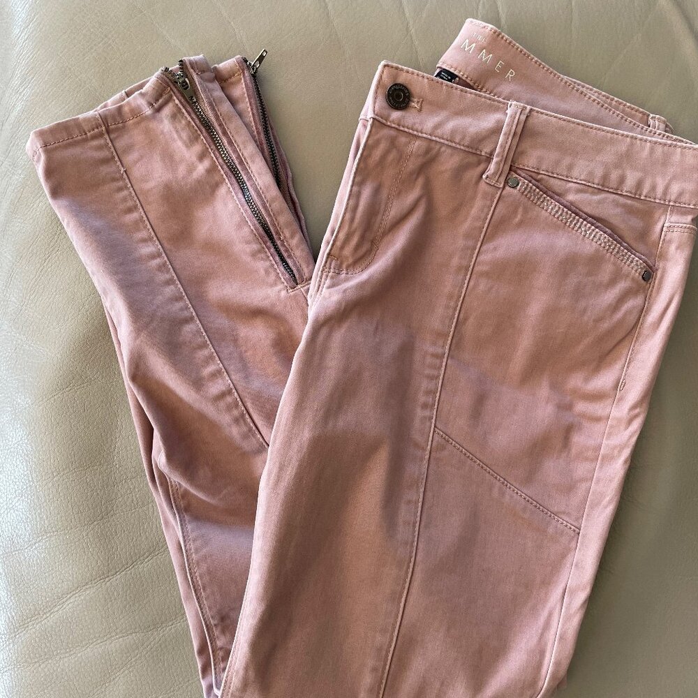 WHBM pink / mauve skimmer pants